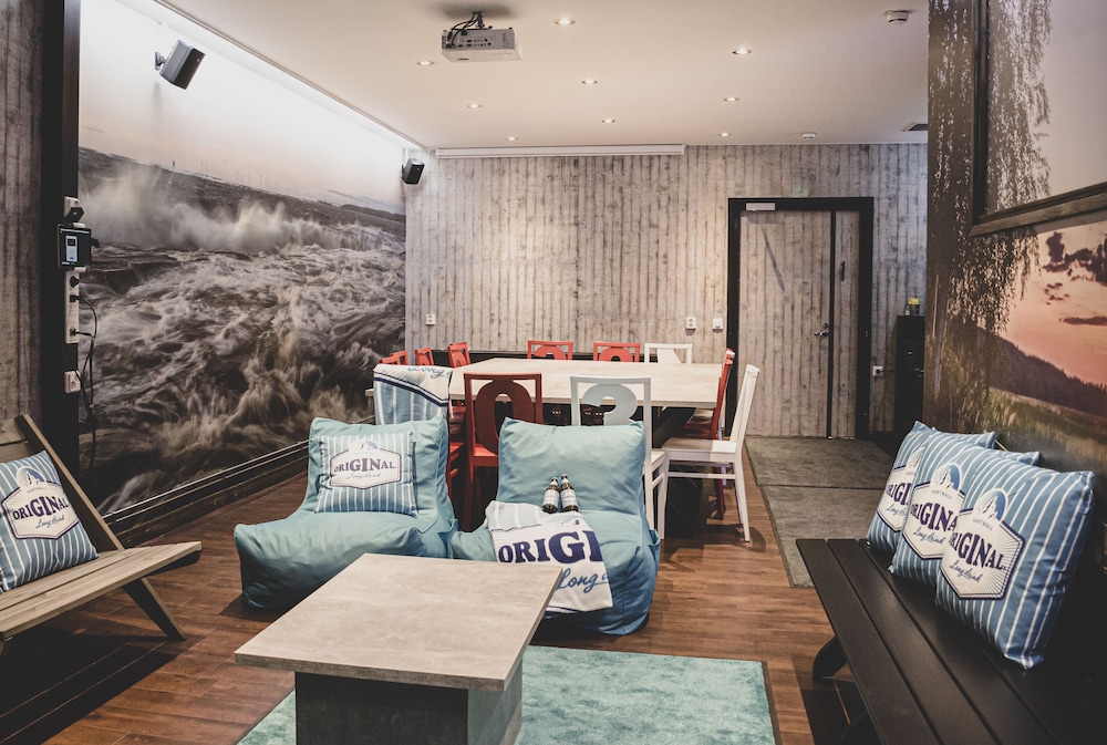 lounge