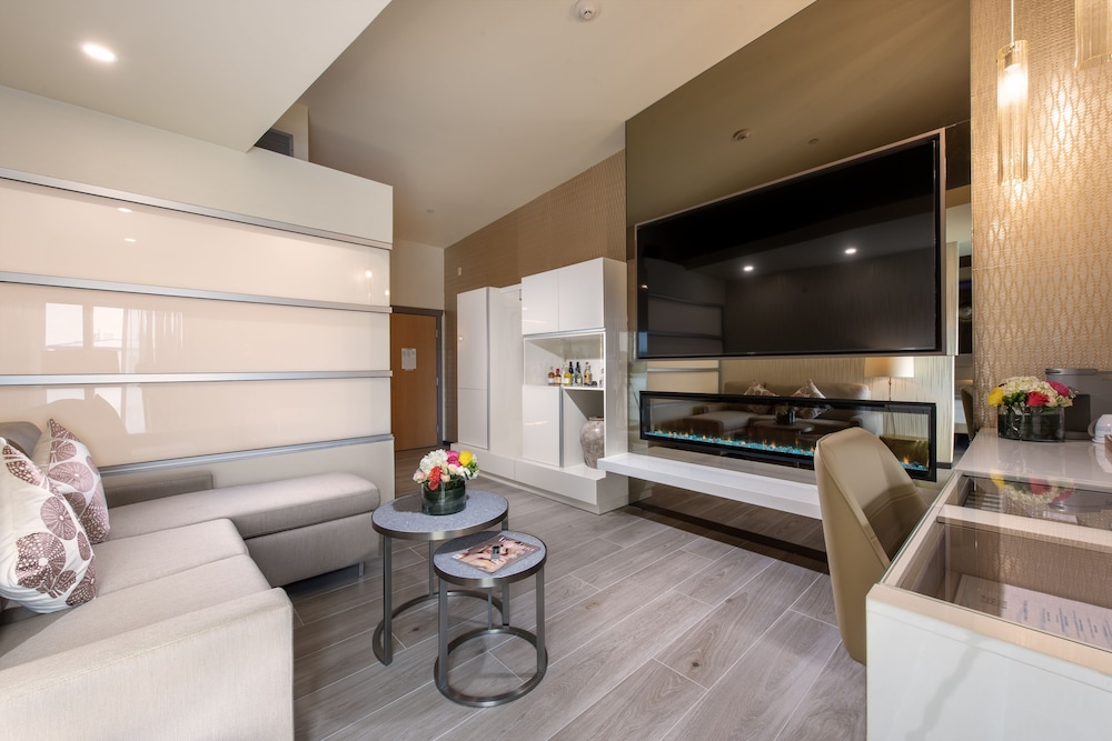 Shade Hotel Manhattan Beach 33/50