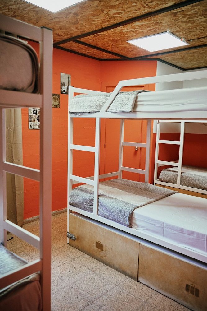 Loft Hostal 23/50