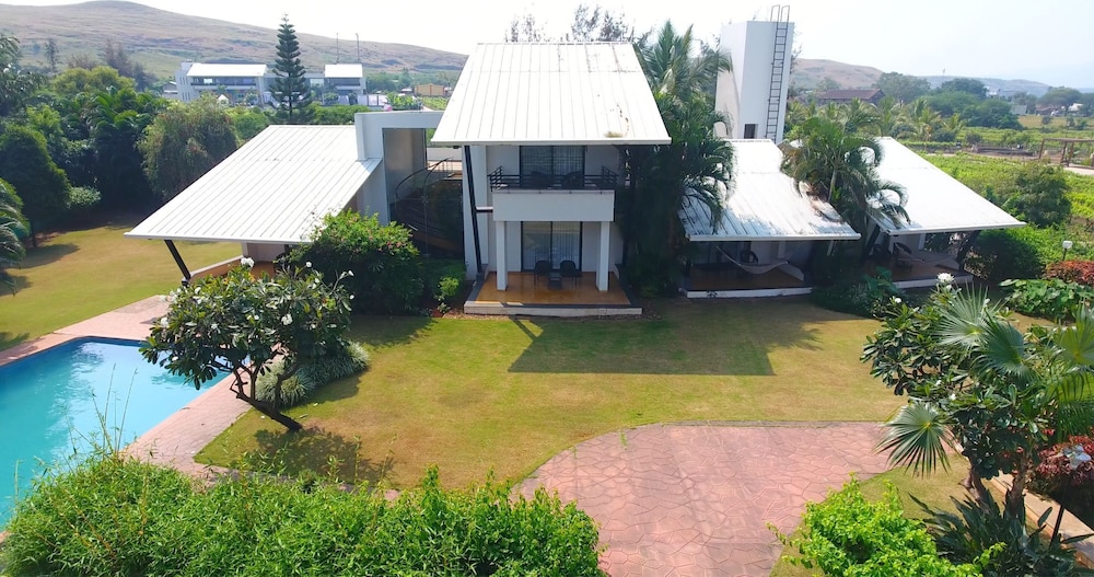 Regenta Resort Soma Vine Village 26/34