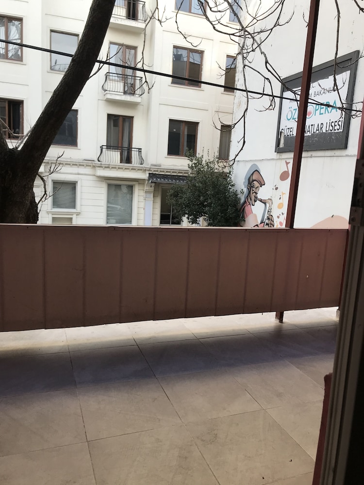 Windrose Hostel 38/47