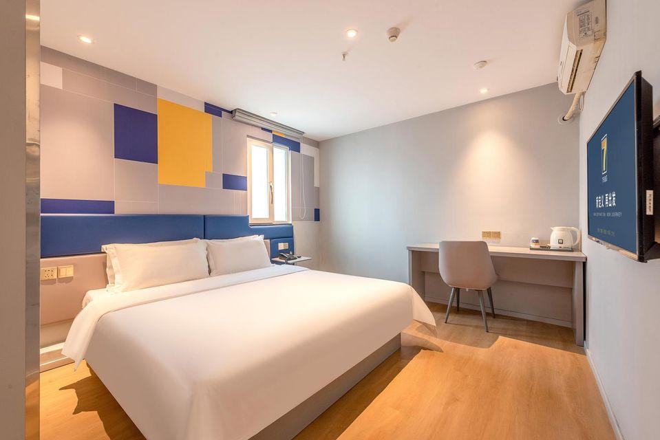SUPERIOR, DOUBLE BED