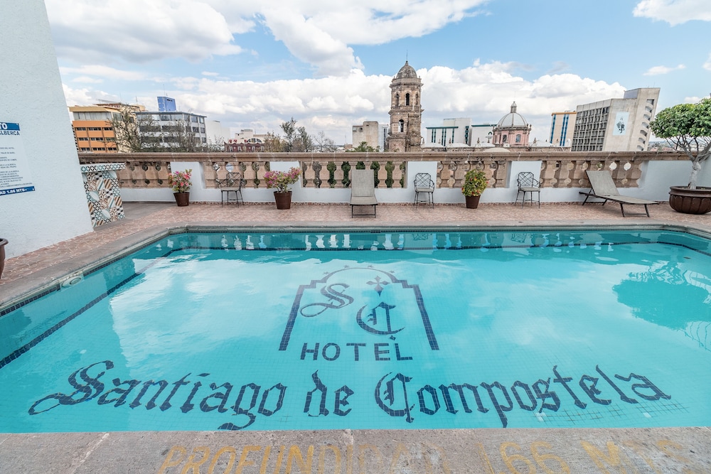 Hotel Santiago de Compostela 8/66