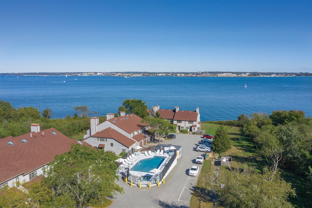 Club Wyndham Newport Overlook 45/50