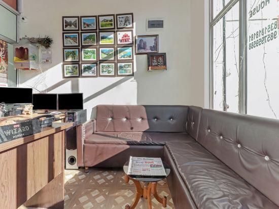 Oyo 12442 Twilight Guest House 13/21