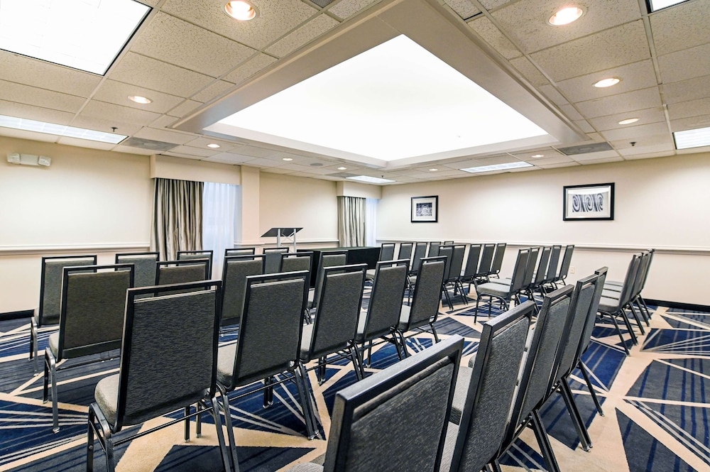 Doubletree By Hilton Richmond Midlothian 40/53