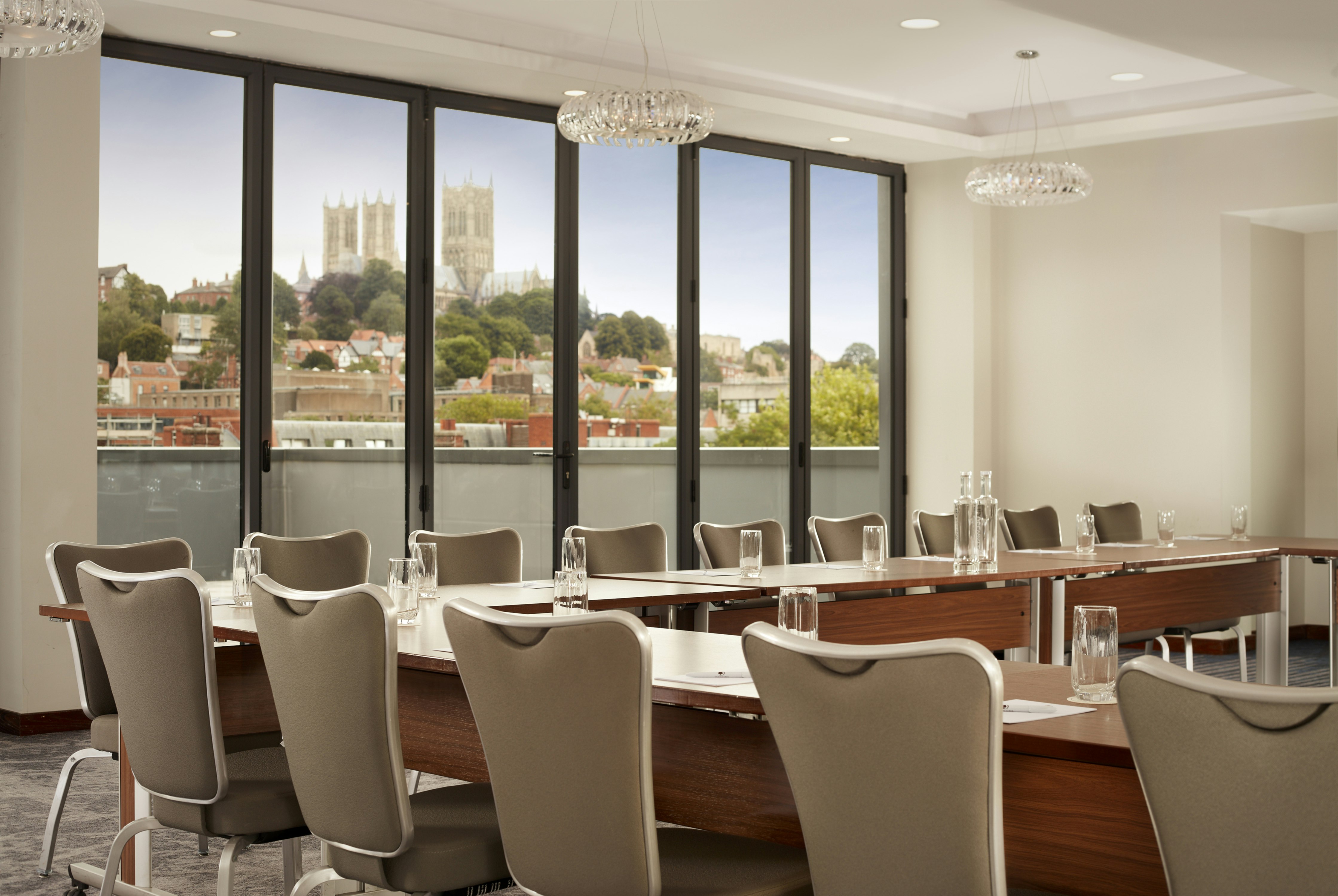 Doubletree By Hilton Lincoln 60/66