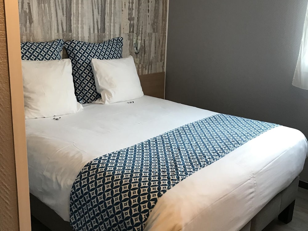 Hotel Le Relais Du Parisis 12/50
