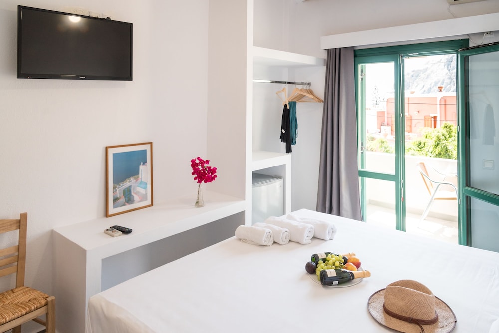 MARY HOTEL(Studios and Apartments) 21/55