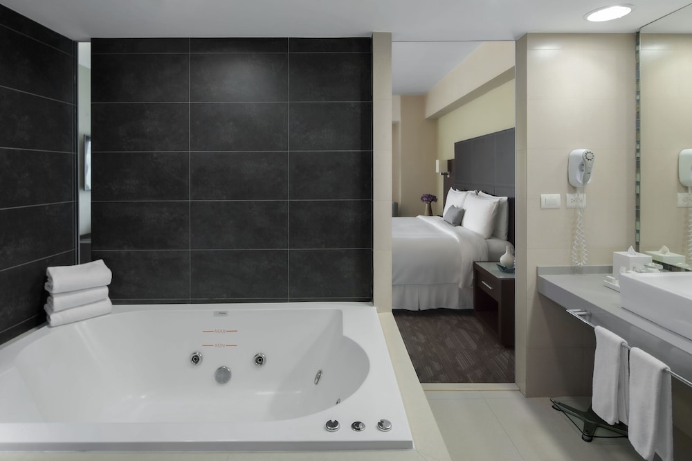 Hotel Novit 9/63