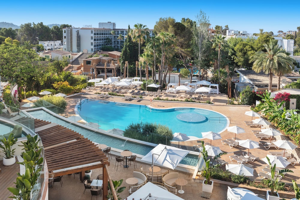 Valentin Grand Park Suite Hotel 77/80