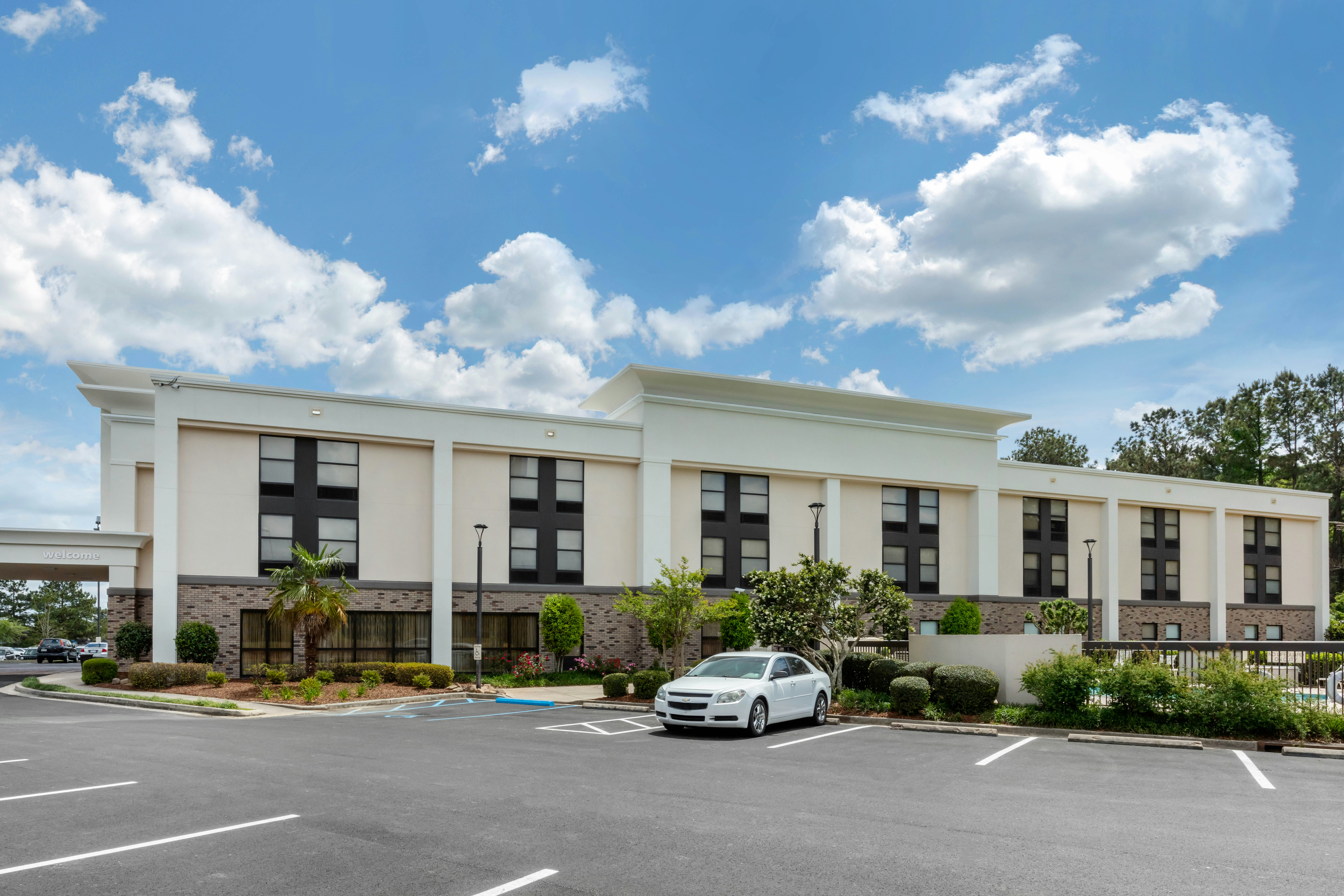 Hampton Inn Brookhaven 16/21