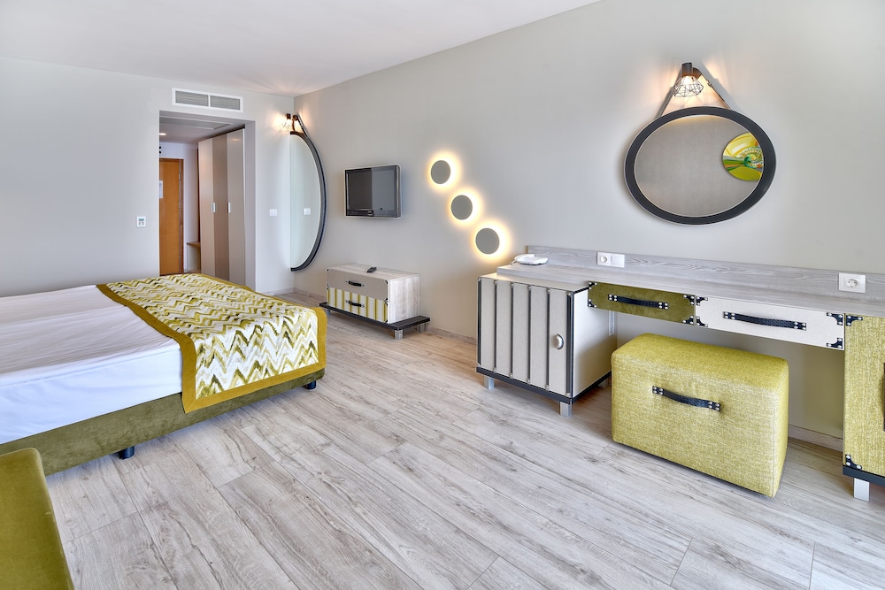 Grifid Encanto Beach Ultra All Inclusive 14/49
