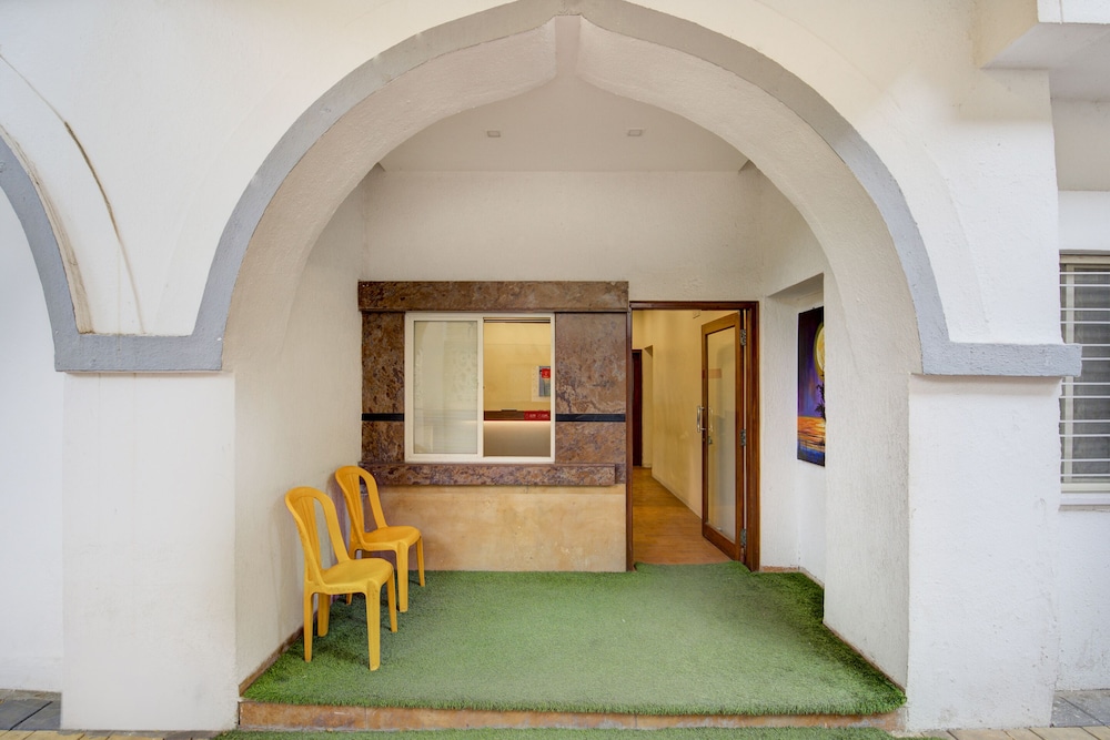 Oyo 11693 Hotel Sunshine 4/16