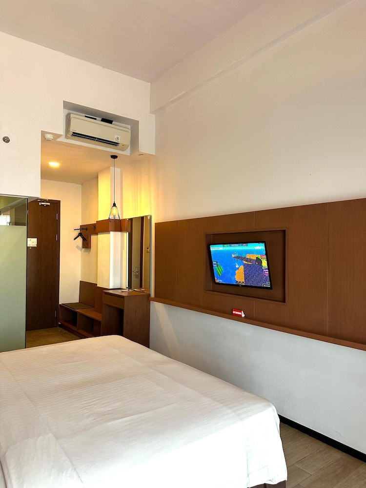 XTRA HOTEL BENGKULU 18/58