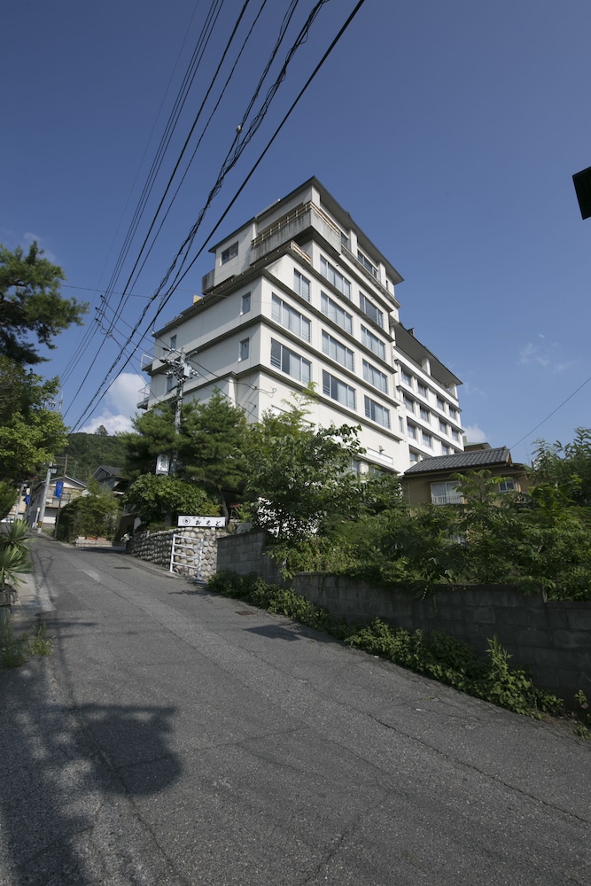 Hotel Omoto in MATSUMOTO