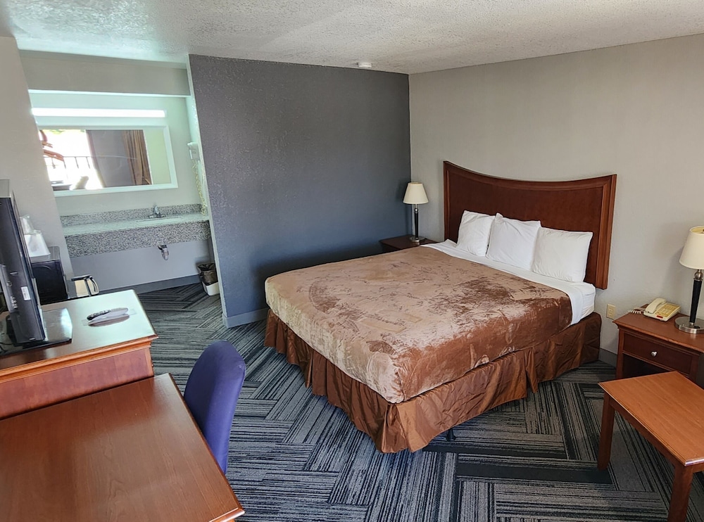 Motel6 Ada, OK 10/33