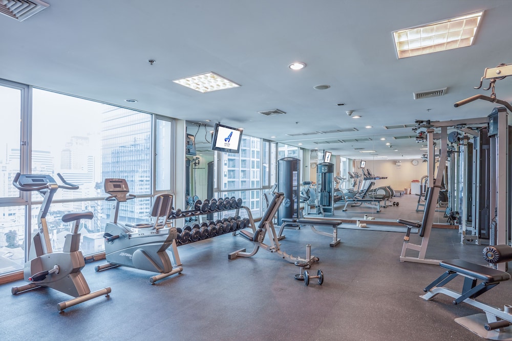 Adelphi Suites Bangkok 42/69