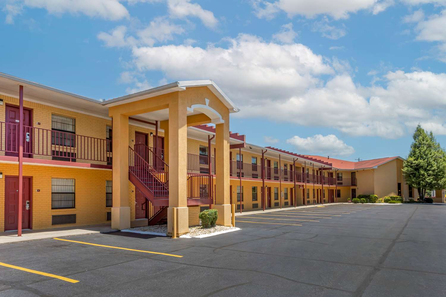 Best Western Benton Inn 6/8