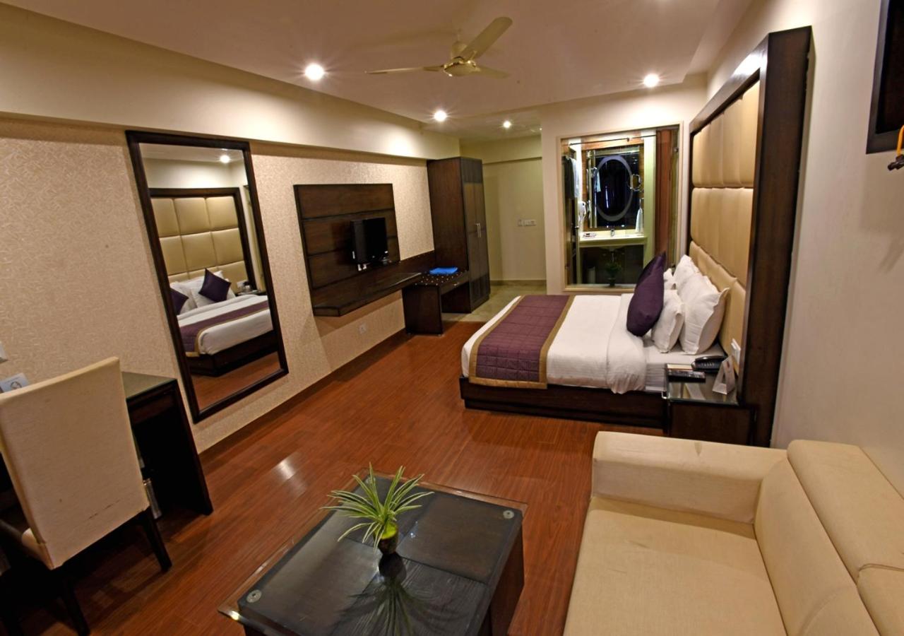 Starz Regency