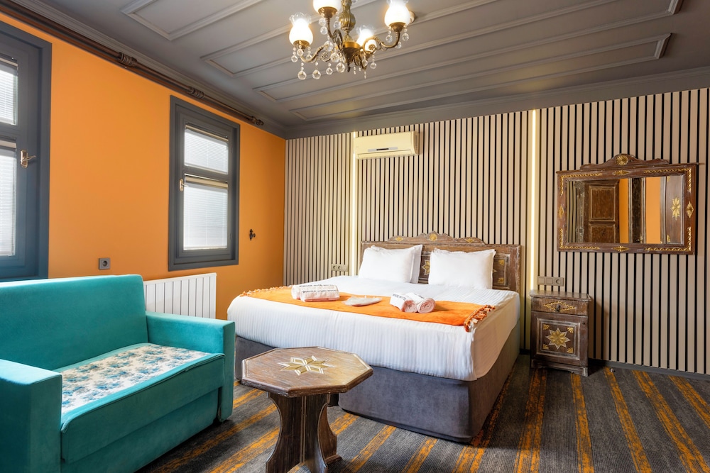 Wonder Wood Hotel 26/59