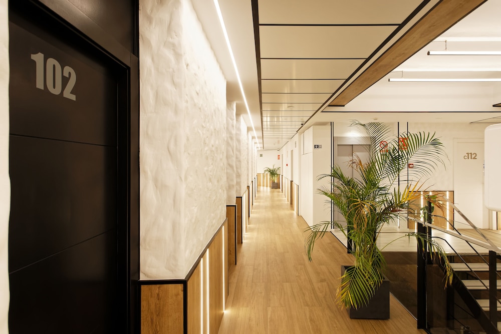 Barna House Hotel 4/50