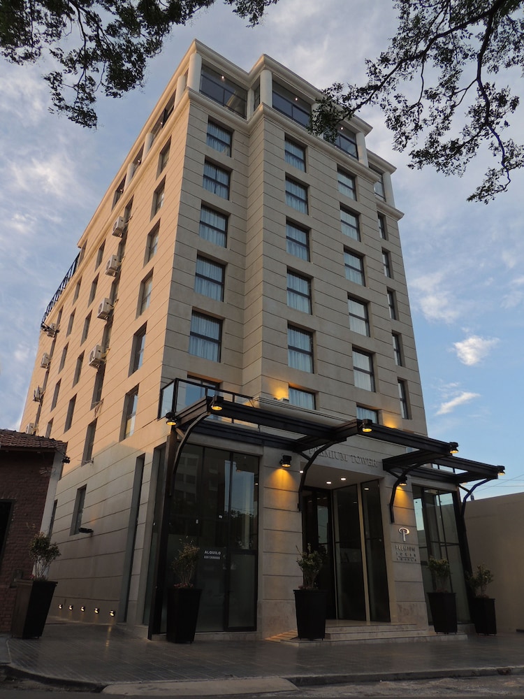 Premium Tower Suites San Luis 6/60