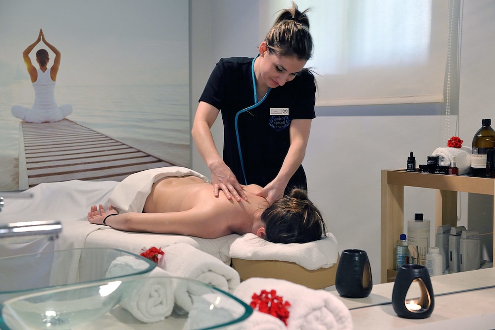 TRYP by Wyndham Corfu Dassia 43/69