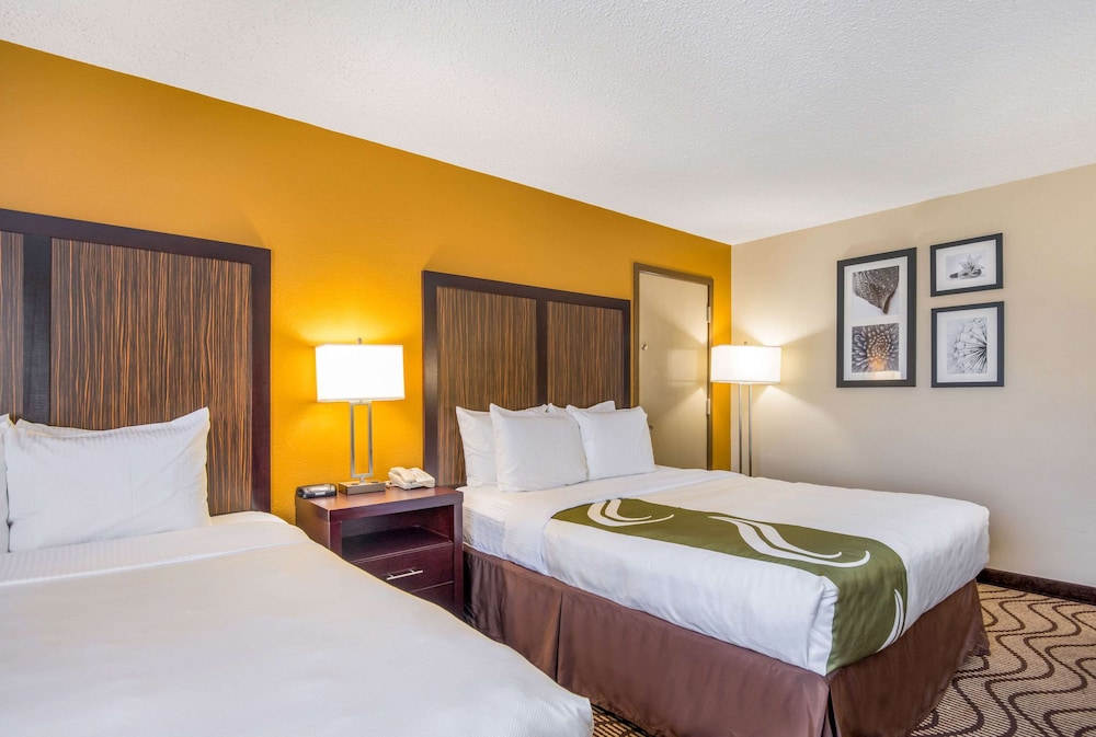 Standard, 2 Queen Beds