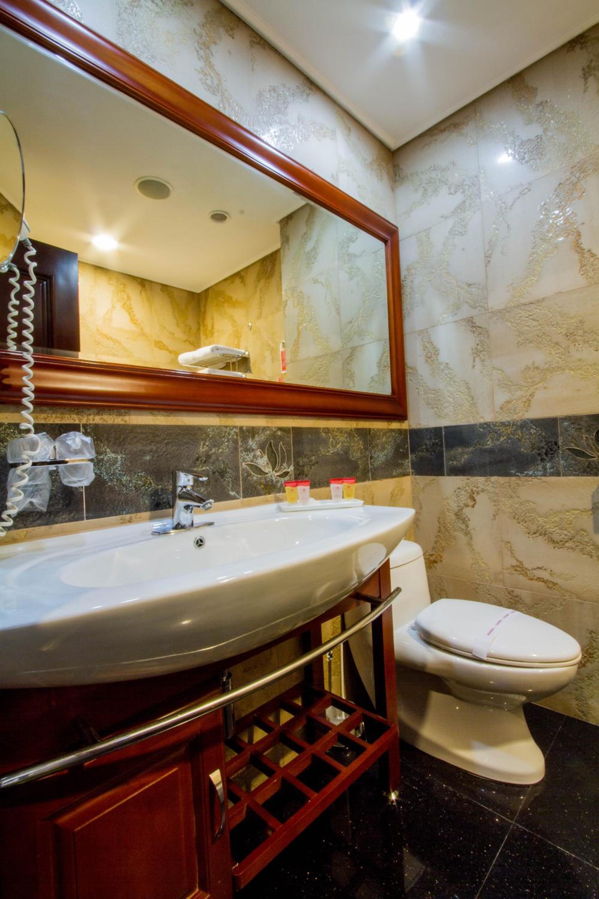 غرفة بسرير كينج، Ramada Brasov Hotel 10/10