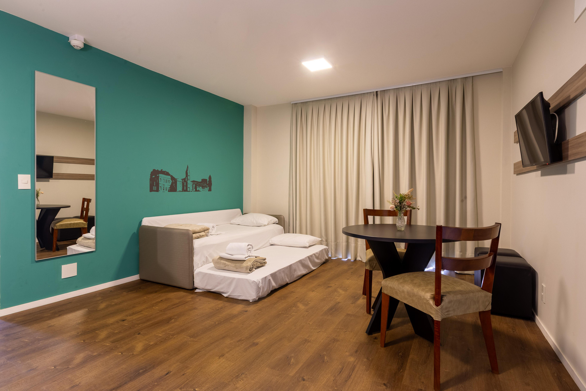 2 Bedrooms, Premium, Apartment