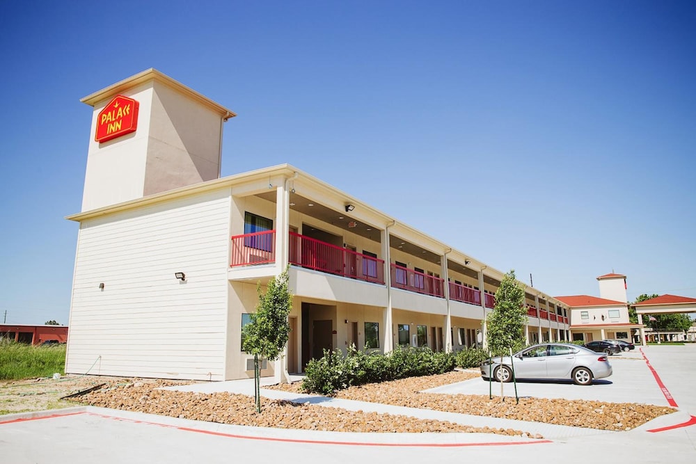 Palace Inn Houston Northwest 290 36/39