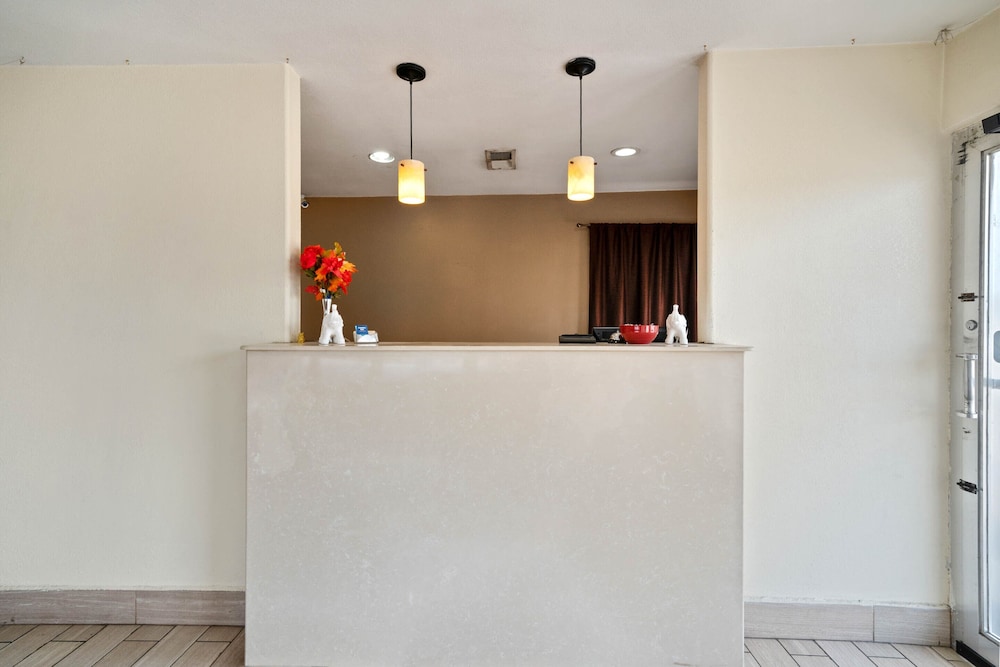 OYO Hotel Beeville US 181 4/64