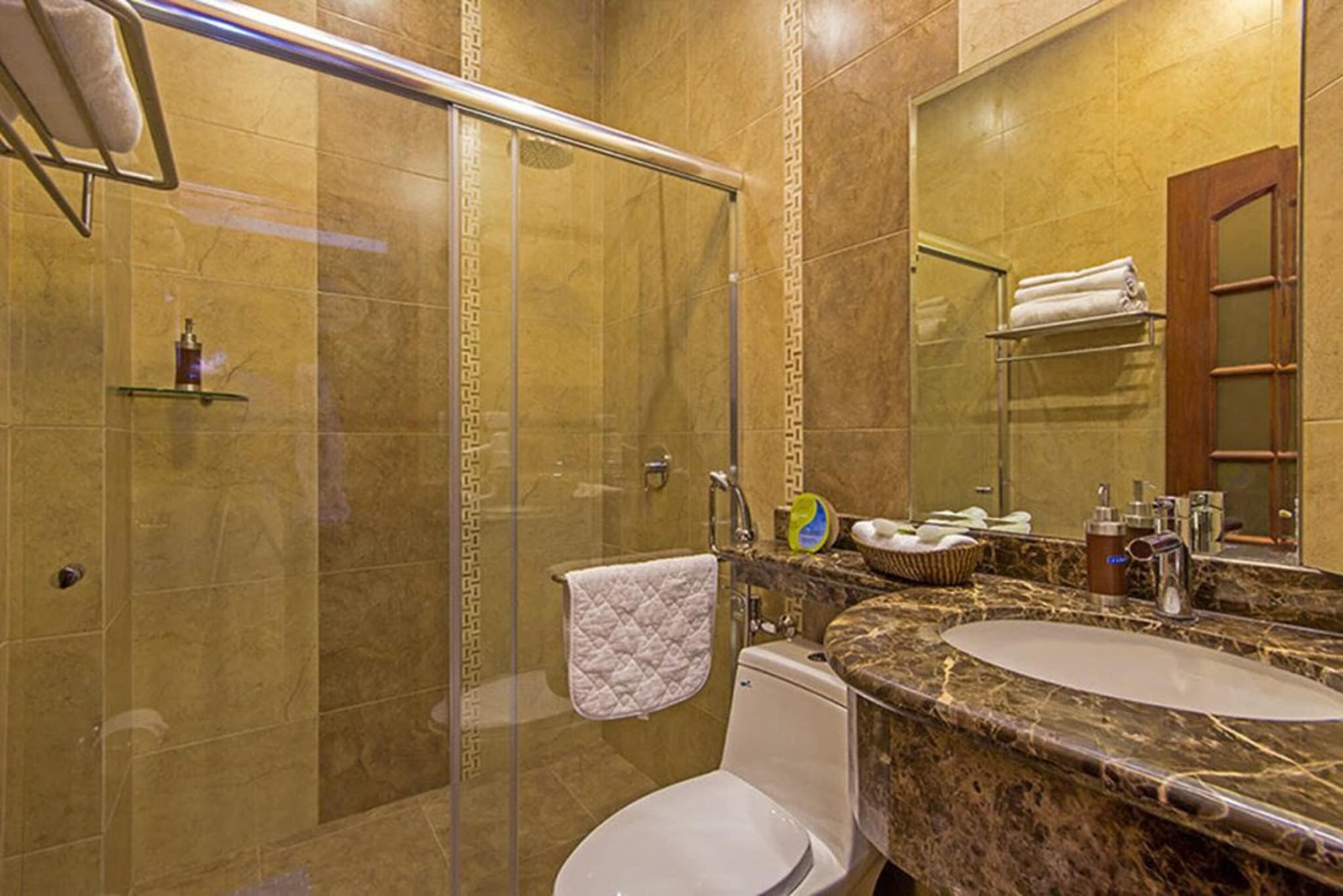 Plaza, King Bed، Sangay Spa Hotel 8/10