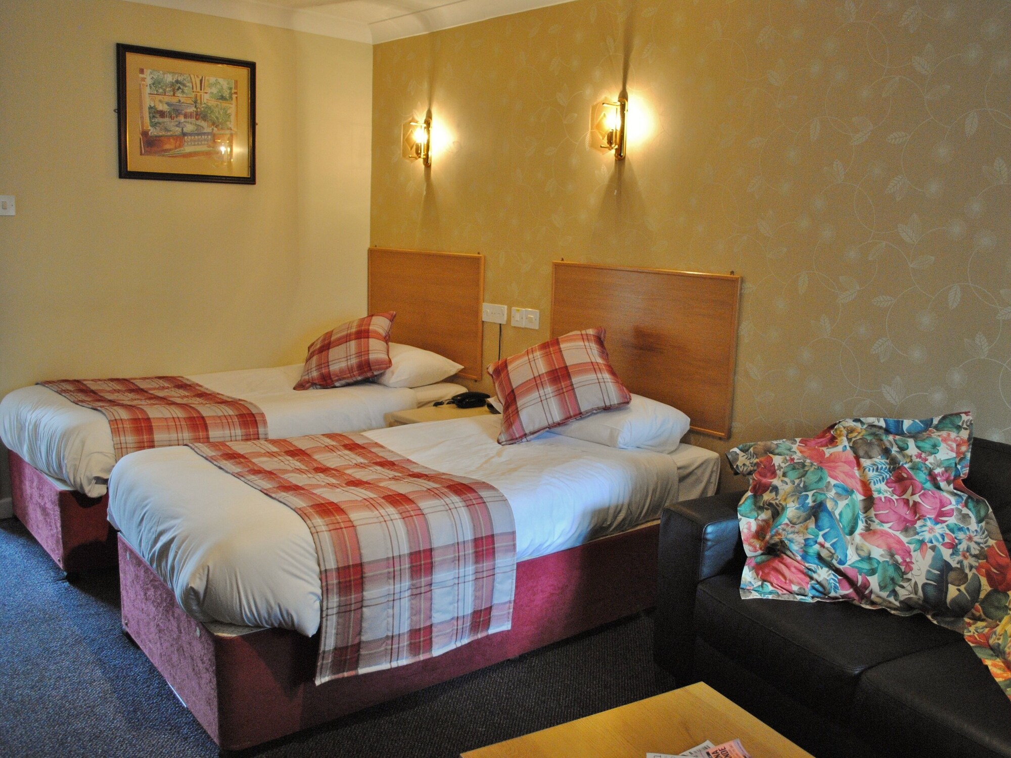 STANDARD, TWIN BEDS