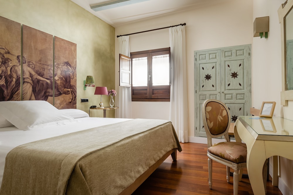 La Casona del Arco 18/60