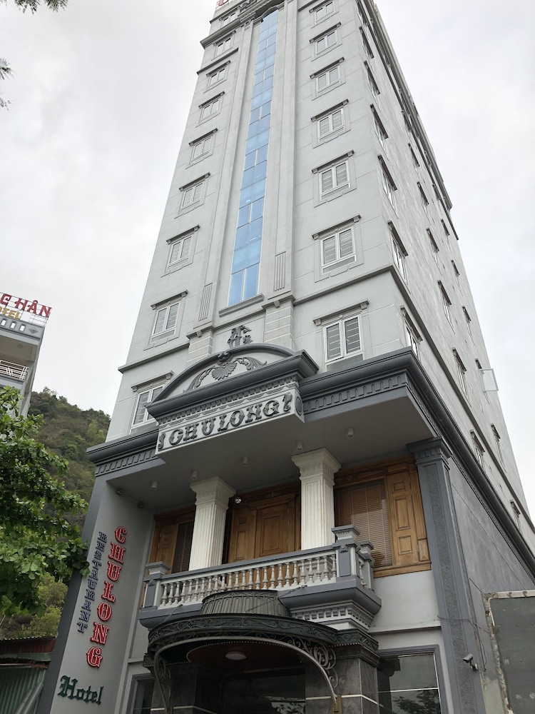 Chu Long Hotel 1/49