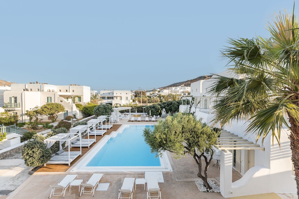 Corfos Hotel 66/74