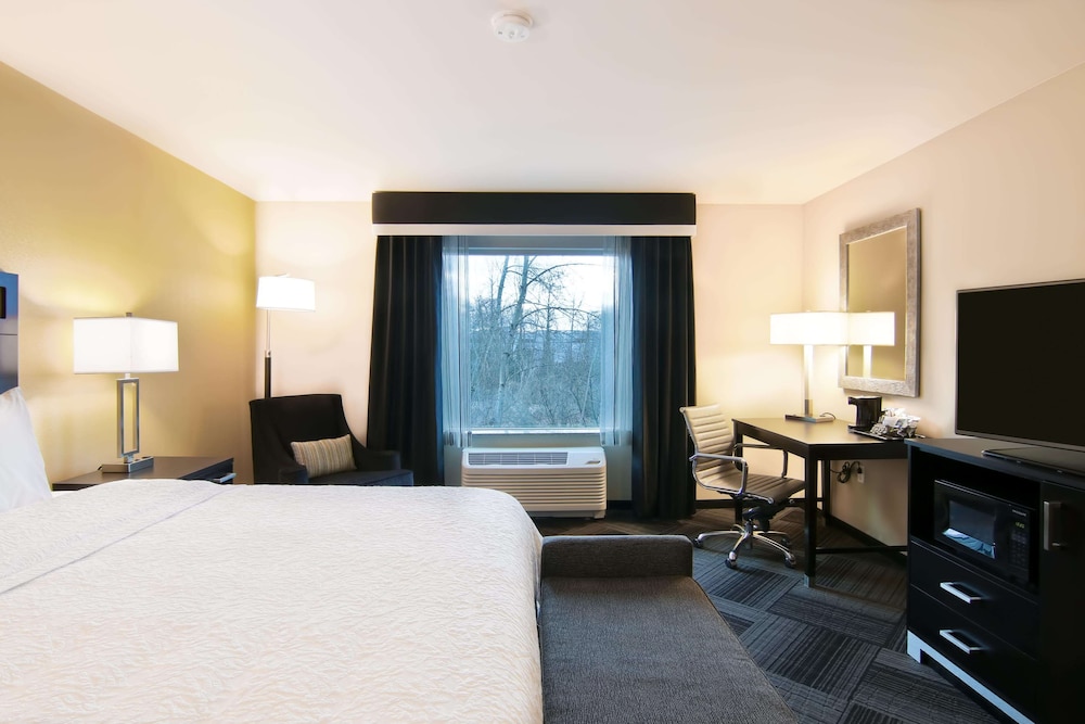 Hampton Inn Suites Bellevue Downtown Seattle Wa 20/53