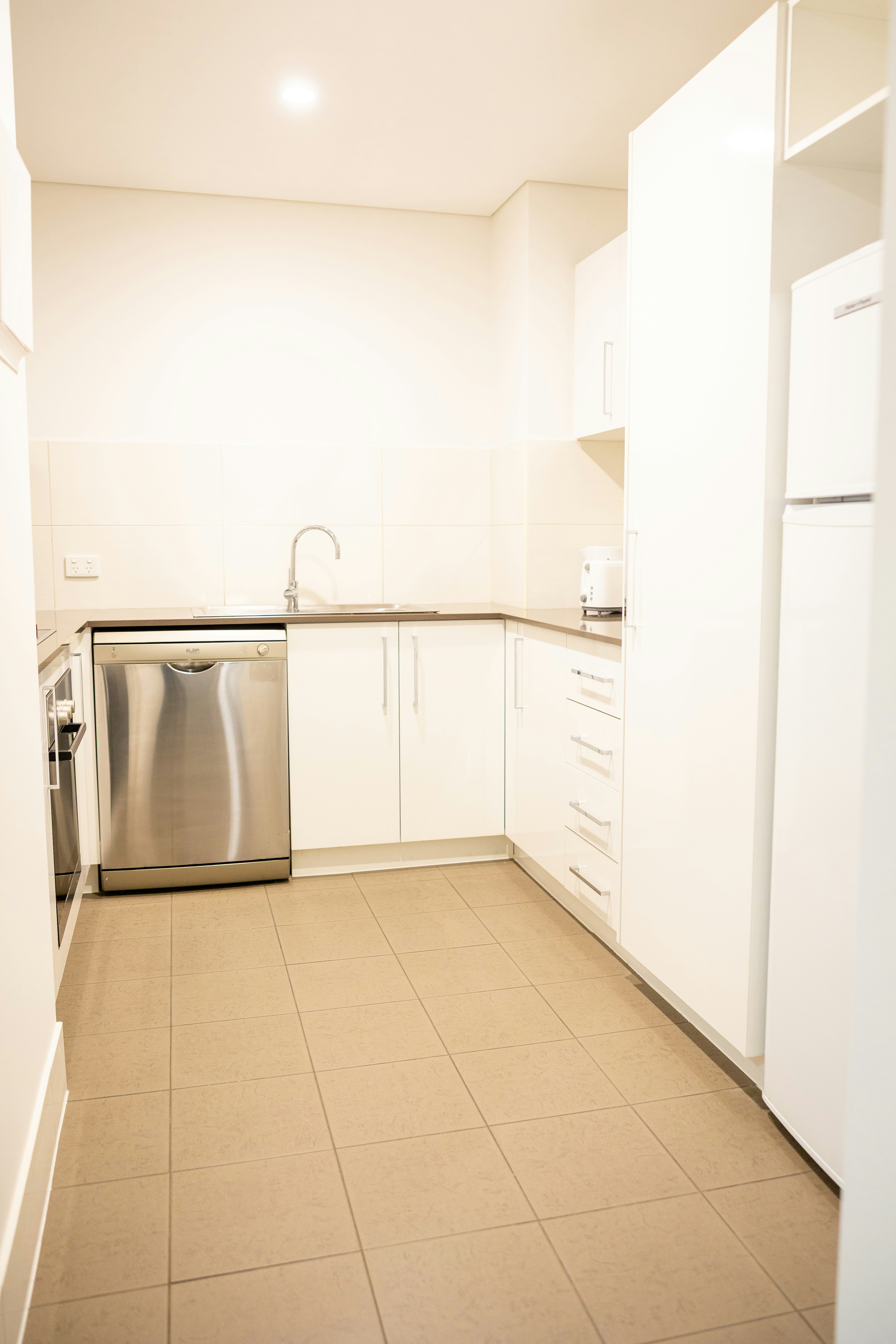 Baileys Serviced Apartments 14/76