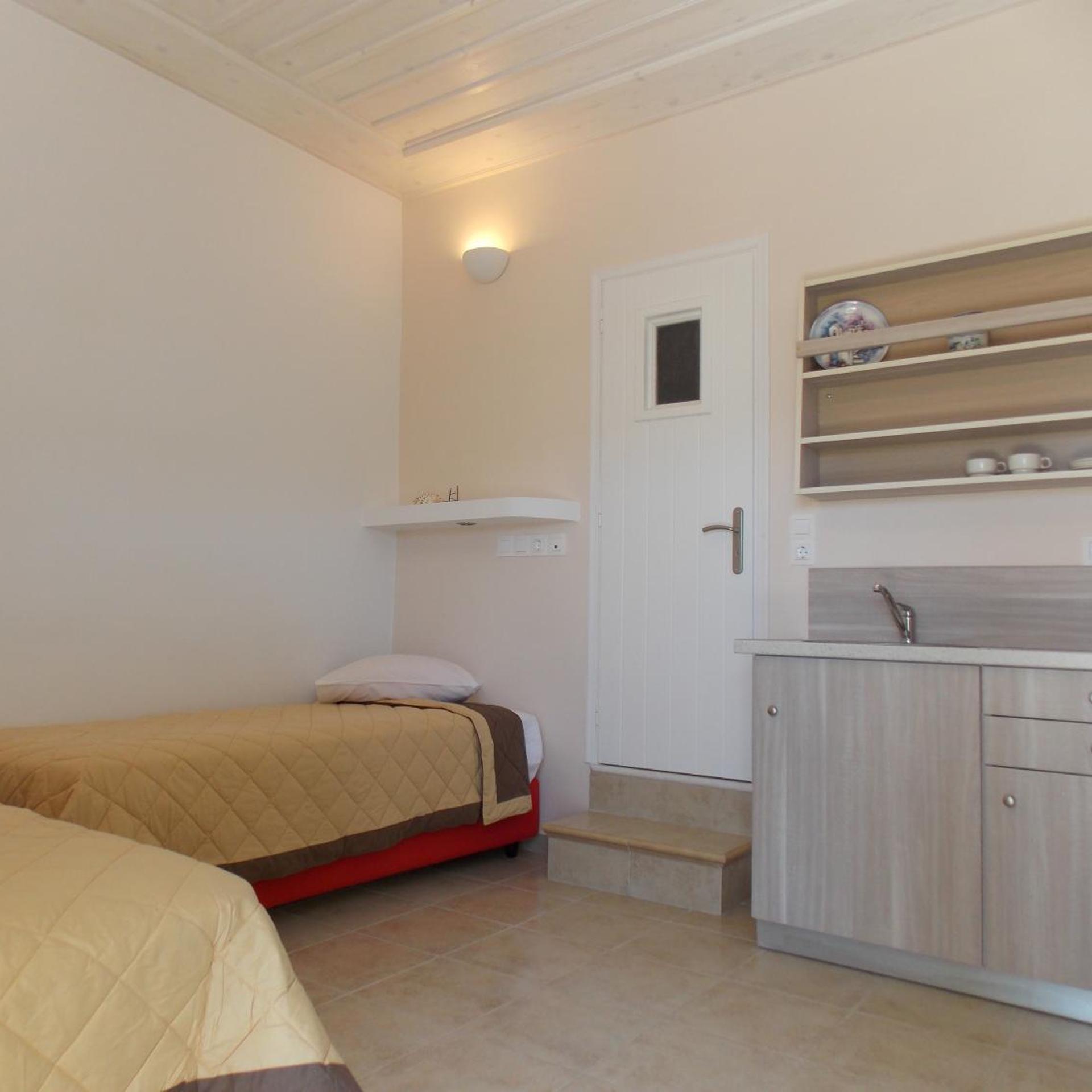 2 Bedrooms, Family, Apartment