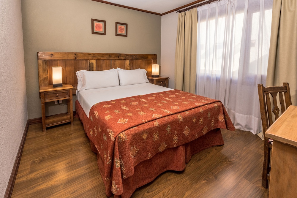 CLASSIC, DOUBLE OR TWIN BED