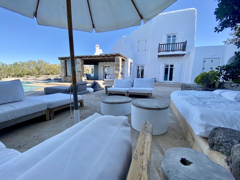 Villa Alessandra 12/50