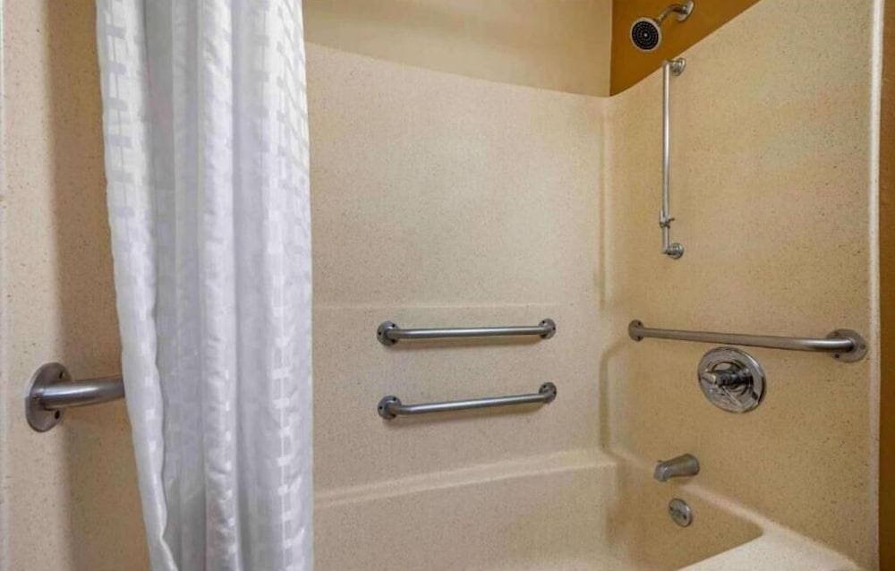 Studio 6 Extended stay - St Louis, MO - Westport/Craig Road 54/54