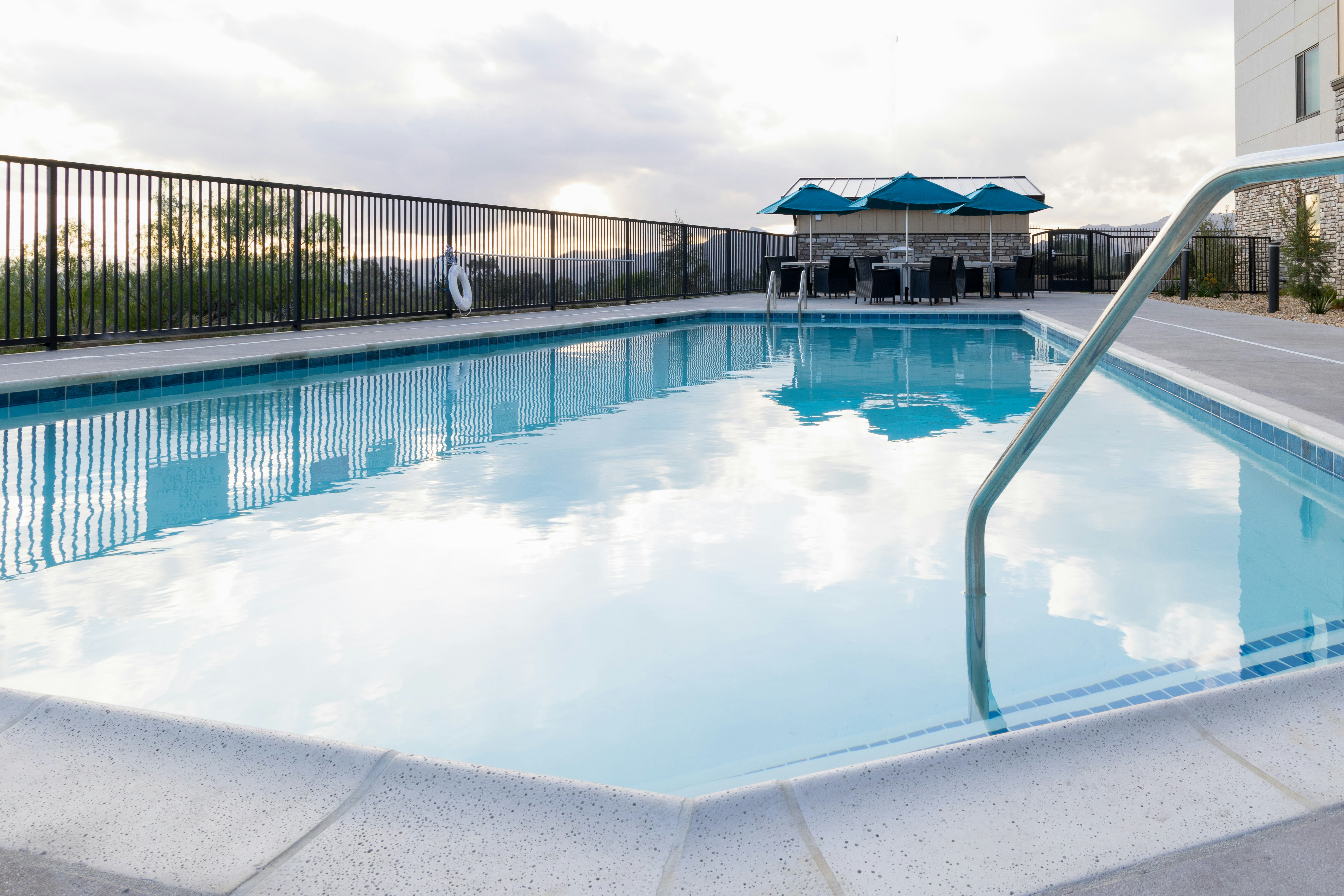 Hampton Inn and Suites Porter Ranch Los Angeles 16/24