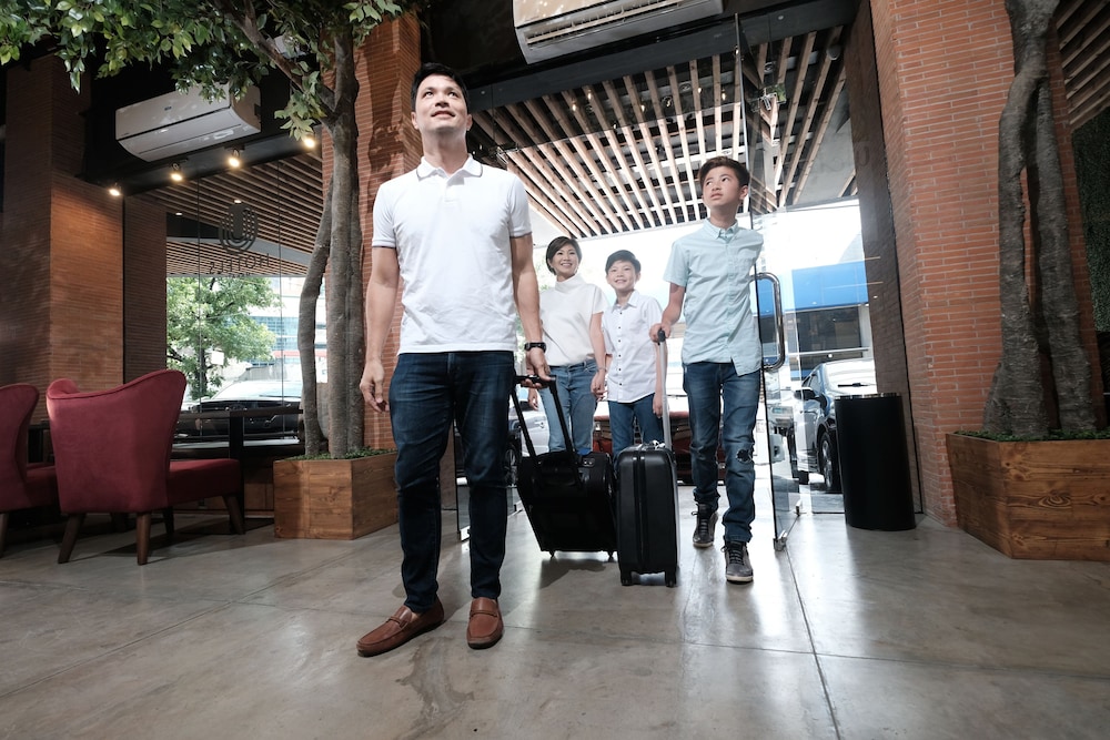 U Hotels Makati 6/56