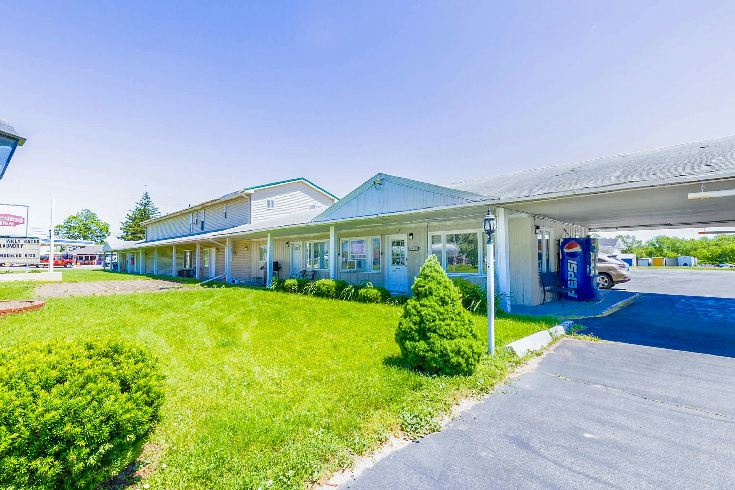 Country Hearth Inn and Suites By OYO Sturgis 35/35