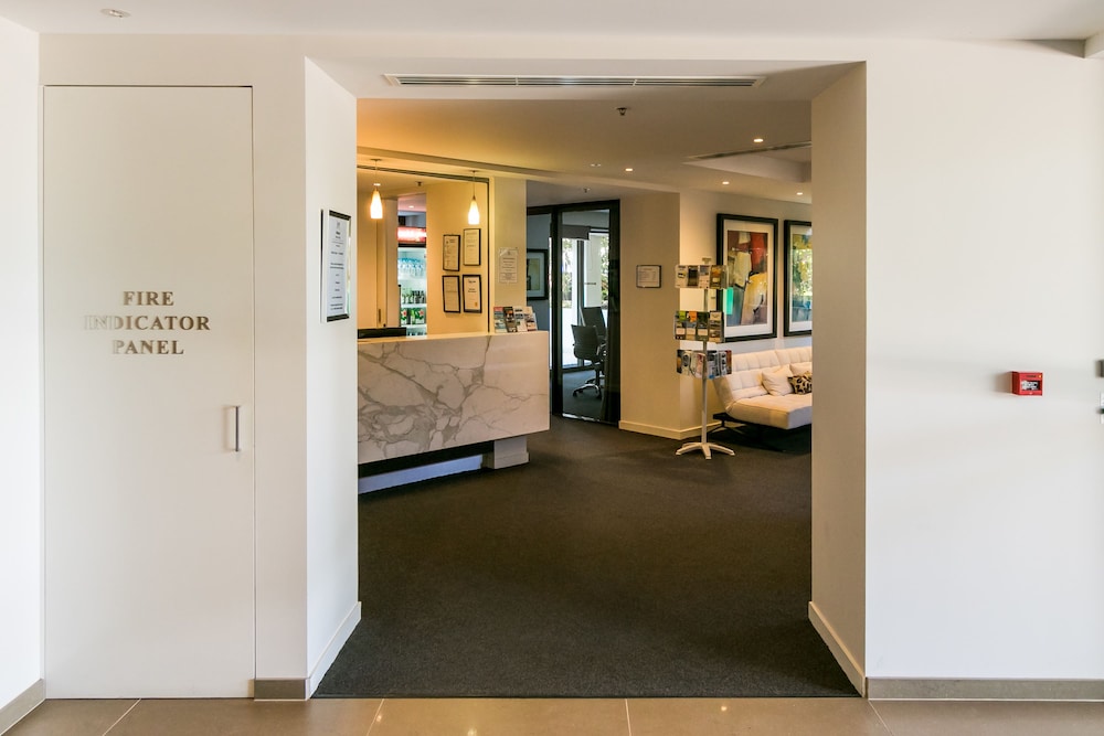 Grand Mercure Allegra Hervey Bay 27/74