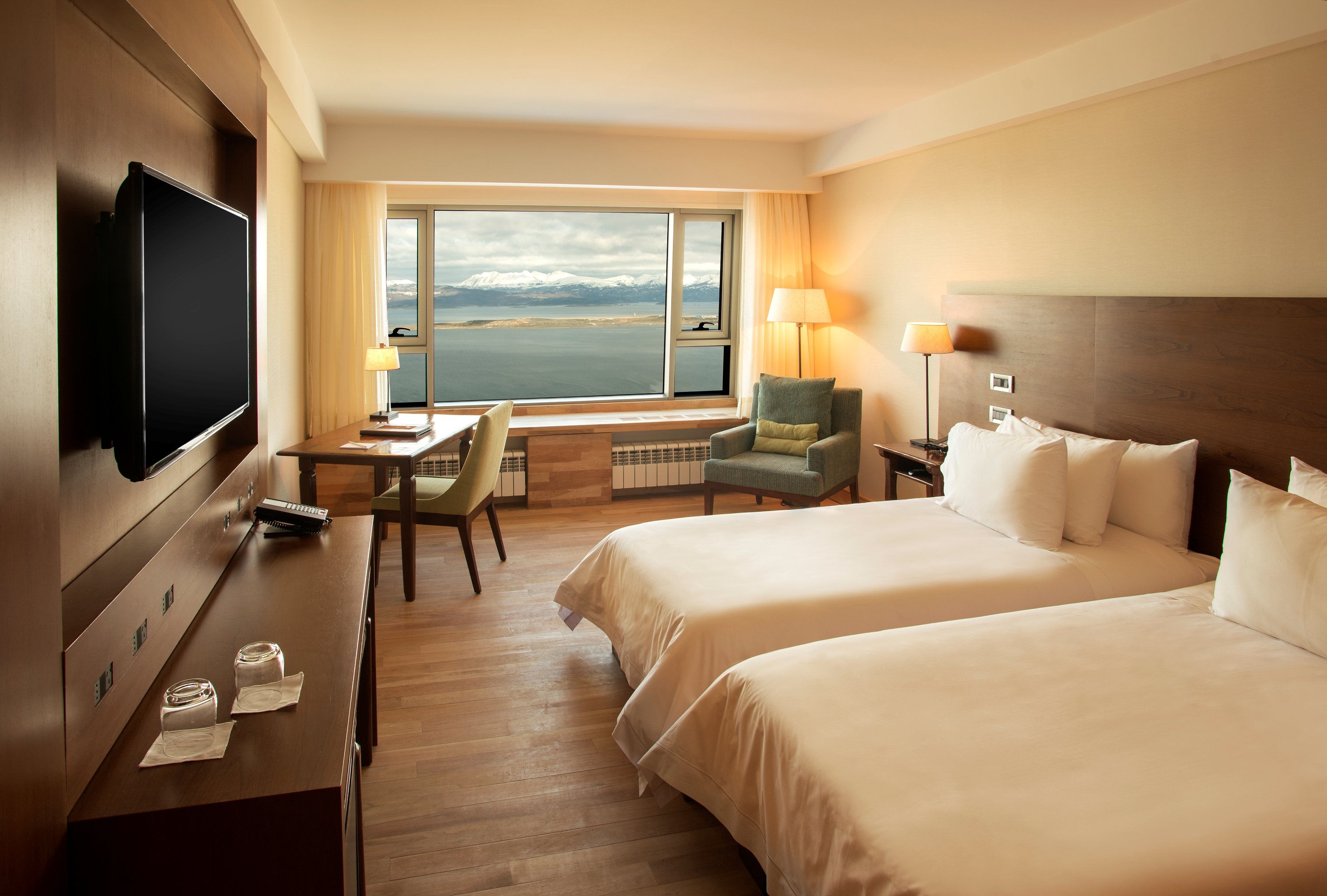 Superior, Twin Beds, Sea View