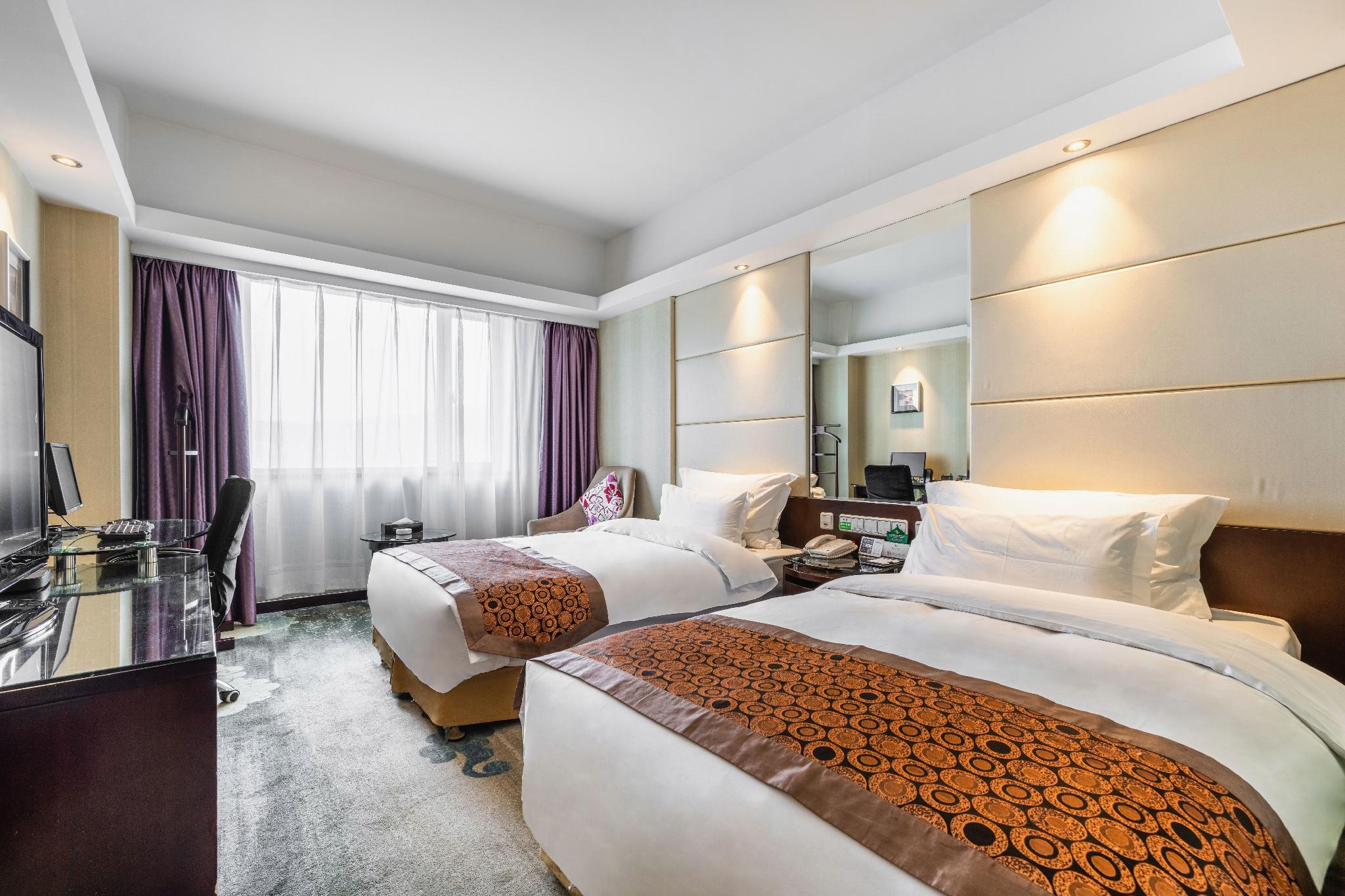 Dushanzi Hotel - Urumqi 10/17